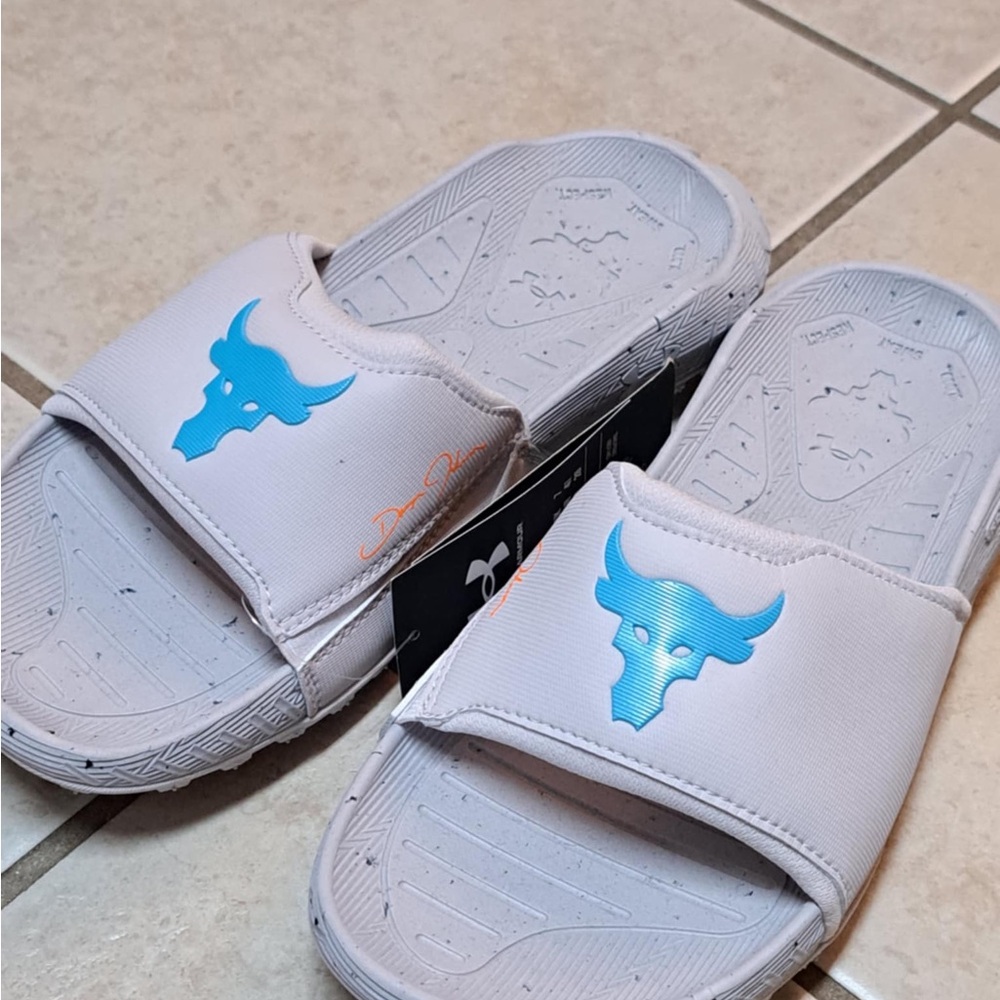 Under Armour "Project Rock" Slides - Men's size 8 / Wmns size 9.5 - Picture 2 of 8